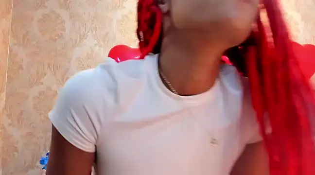 Snapshot of CintiaWalker chatting on February 2025 06:40:02 PM CintiaWalker online show from February 2025 06:40:02 PM