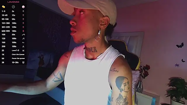 JhonyMiller  online show from October 2025 04:39:01 PM