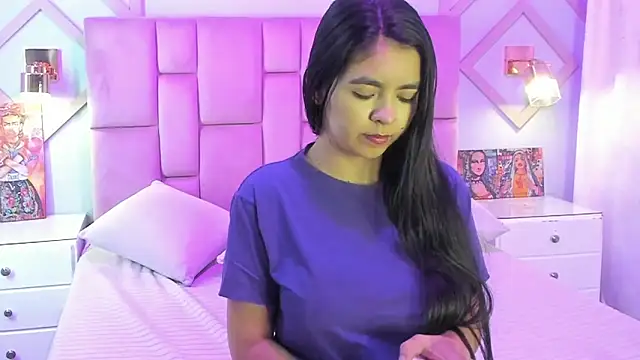 nathyy garcia online show from March 2025 04:05:01 AM