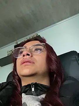 michell boobs  online show from March 2025 12:30:02 PM