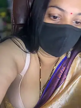 FlatVincy4 online show from December 2025 04:29:02 AM