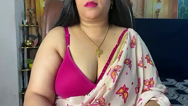 FlatVincy4 online show from April 2026 04:24:02 AM