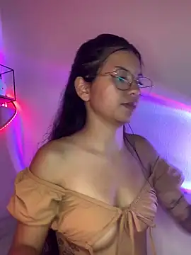 Snapshot of Rosita_forever_ chatting on January 2025 06:39:01 PM Rosita forever online show from January 2025 06:39:01 PM