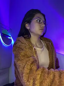 Snapshot of Rosita_forever_ chatting on February 2025 12:01:02 PM Rosita forever online show from February 2025 12:01:02 PM