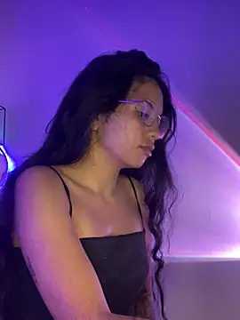 Snapshot of Rosita_forever_ chatting on February 2025 10:28:01 AM Rosita forever online show from February 2025 10:28:01 AM