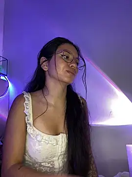 Snapshot of Rosita_forever_ chatting on February 2025 08:54:01 PM Rosita forever online show from February 2025 08:54:01 PM