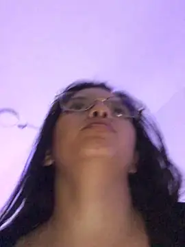 Snapshot of Rosita_forever_ chatting on February 2025 10:03:02 PM Rosita forever online show from February 2025 10:03:02 PM