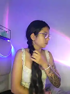 Snapshot of Rosita_forever_ chatting on March 2025 07:05:02 AM Rosita forever online show from March 2025 07:05:02 AM