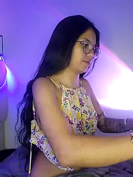 Snapshot of Rosita_forever_ chatting on March 2025 12:04:02 AM Rosita forever online show from March 2025 12:04:02 AM