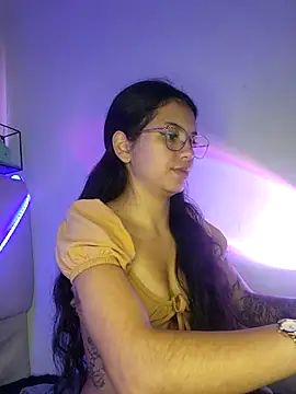 Snapshot of Rosita_forever_ chatting on March 2025 06:58:02 PM Rosita forever online show from March 2025 06:58:02 PM