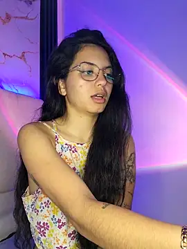 Snapshot of Rosita_forever_ chatting on March 2025 10:26:01 PM Rosita forever online show from March 2025 10:26:01 PM