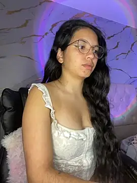 Snapshot of Rosita_forever_ chatting on October 2025 12:58:01 PM Rosita forever online show from October 2025 12:58:01 PM