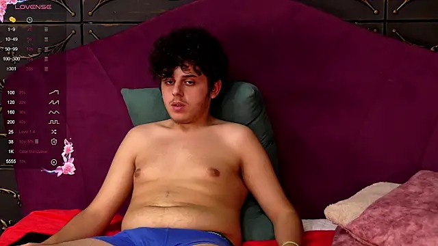 TejLliam online show from December 2024 05:34:01 AM