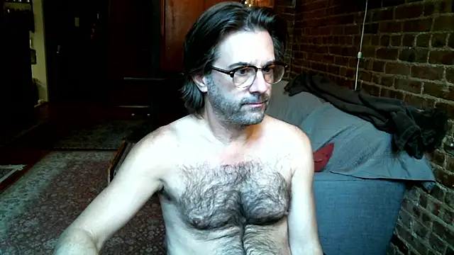 Snapshot of Johnny_Bottoms chatting on December 2024 02:04:01 PM Johnny Bottoms online show from December 2024 02:04:01 PM