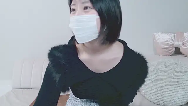 UYU man online show from February 2025 09:32:01 AM