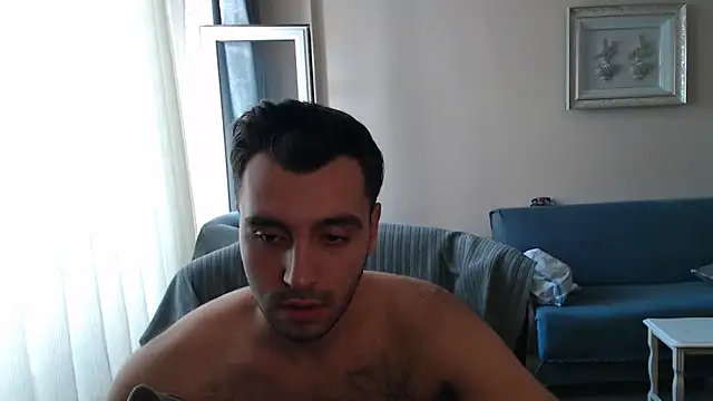 handsomeee04 online show from September 2025 02:18:02 PM