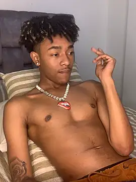 Boy cock18 online show from March 2025 06:33:02 AM