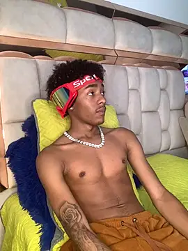 Boy cock18 online show from March 2025 05:41:02 PM