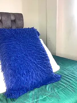 Boy cock18 online show from September 2025 08:20:02 PM