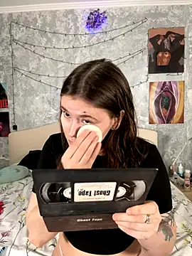 Sabrina shells online show from November 2025 01:17:02 PM