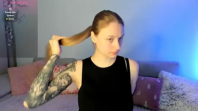 Snapshot of Haley_Vixen chatting on May 2026 08:10:02 AM Haley Vixen online show from May 2026 08:10:02 AM