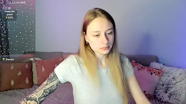 Snapshot of Haley_Vixen chatting on June 2026 08:06:01 AM Haley Vixen online show from June 2026 08:06:01 AM
