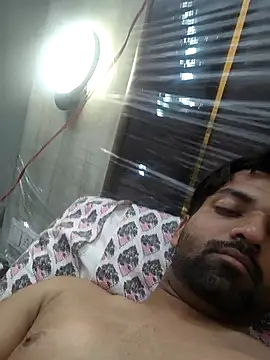 playboyz77 online show from February 2026 06:15:01 PM