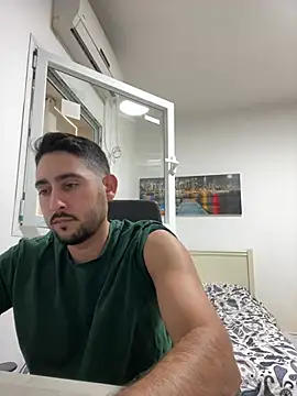 Snapshot of luffykingofpirets chatting on January 2025 11:41:02 AM luffykingofpirets online show from January 2025 11:41:02 AM