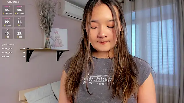 Snapshot of Maekko chatting on March 2025 11:49:02 AM Maekko online show from March 2025 11:49:02 AM