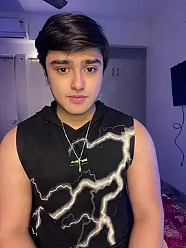 sunny49477 online show from January 2026 04:45:01 PM