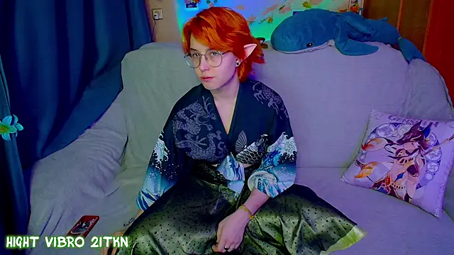 TrickyKitsune online show from December 2025 02:55:01 PM