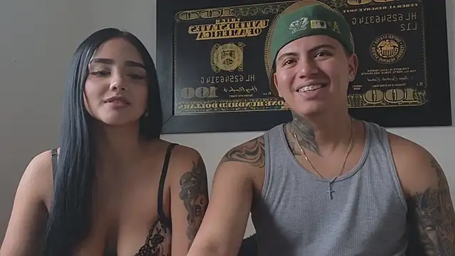 Snapshot of Thiago_x_Sahara chatting on September 2025 02:19:01 PM Thiago x Sahara online show from September 2025 02:19:01 PM