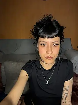 indira k online show from January 2026 01:09:02 AM