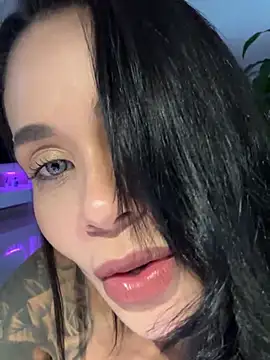 Karol Towers online show from January 2025 03:20:02 AM