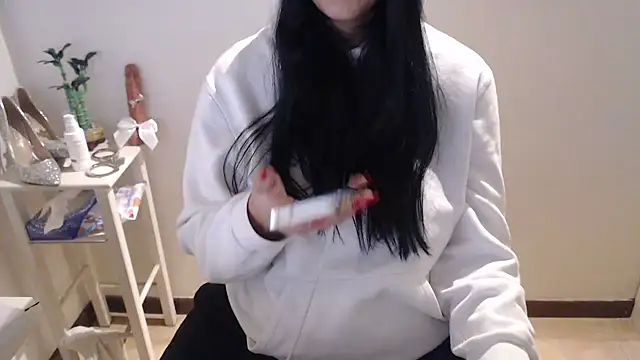 LasolitaAuri online show from January 2025 04:11:02 PM