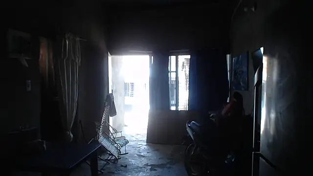 Coral0403 online show from November 2025 04:18:01 PM