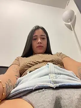 Liam OH online show from December 2024 01:11:02 AM