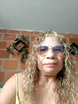 Snapshot of indiraa-channell chatting on January 2025 07:32:01 PM indiraa-channell online show from January 2025 07:32:01 PM