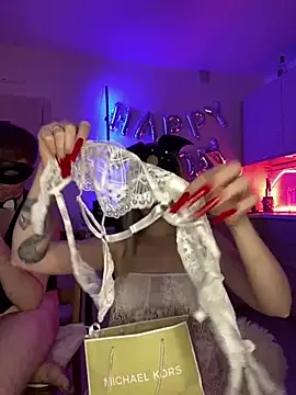 SOFYandMIKE online show from February 2026 06:34:02 PM