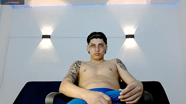 Br4ndxpimm online show from November 2025 03:34:02 PM