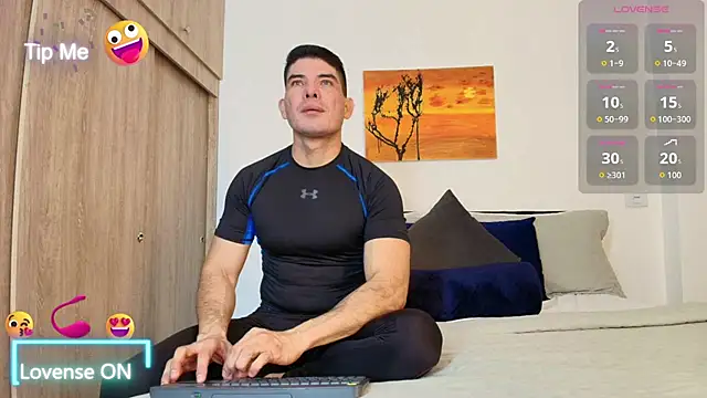 Snapshot of Andrewstelle_coleman chatting on November 2025 05:34:01 PM Andrewstelle coleman online show from November 2025 05:34:01 PM