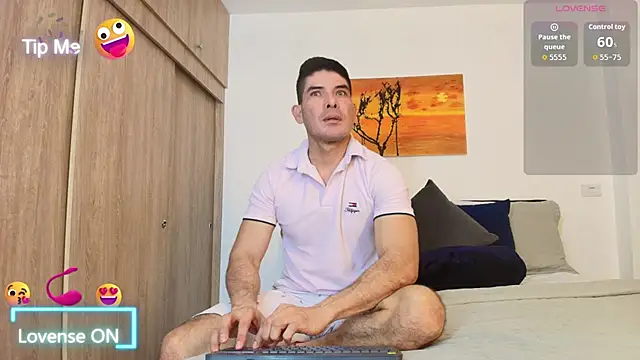 Snapshot of Andrewstelle_coleman chatting on November 2025 07:34:02 PM Andrewstelle coleman online show from November 2025 07:34:02 PM