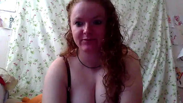 Snapshot of Rae_Jeannie chatting on April 2026 06:53:02 AM Rae Jeannie online show from April 2026 06:53:02 AM