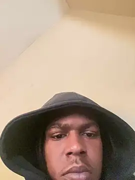 Snapshot of Knowdaboy chatting on February 2025 02:33:01 PM Knowdaboy online show from February 2025 02:33:01 PM