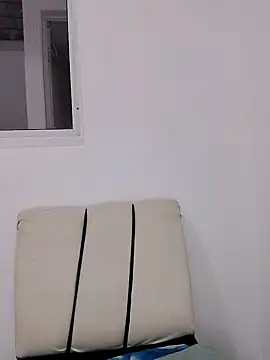 Brendabluee online show from January 2025 04:08:01 PM