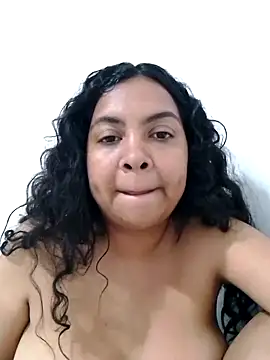 Brendabluee online show from March 2025 06:34:01 PM