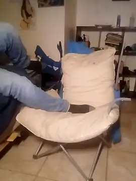 k1oudE online show from November 2025 03:45:02 PM