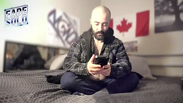 Faded-Solo online show from November 2025 03:16:02 PM