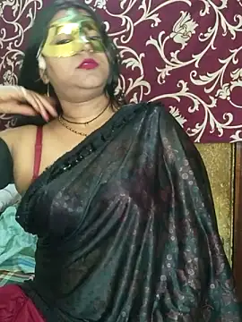 Hot muskaan online show from March 2025 05:03:02 PM