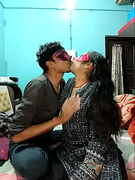 Hot purva online show from December 2024 10:03:02 AM